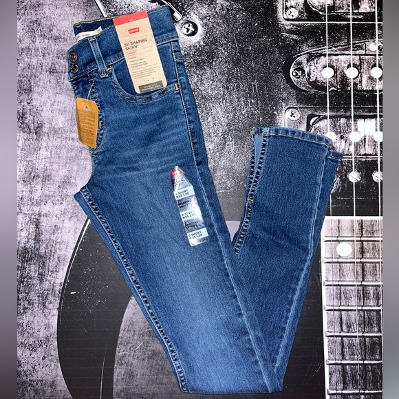 NWT Levi’s 311 Jeans - Picture 9 of 11